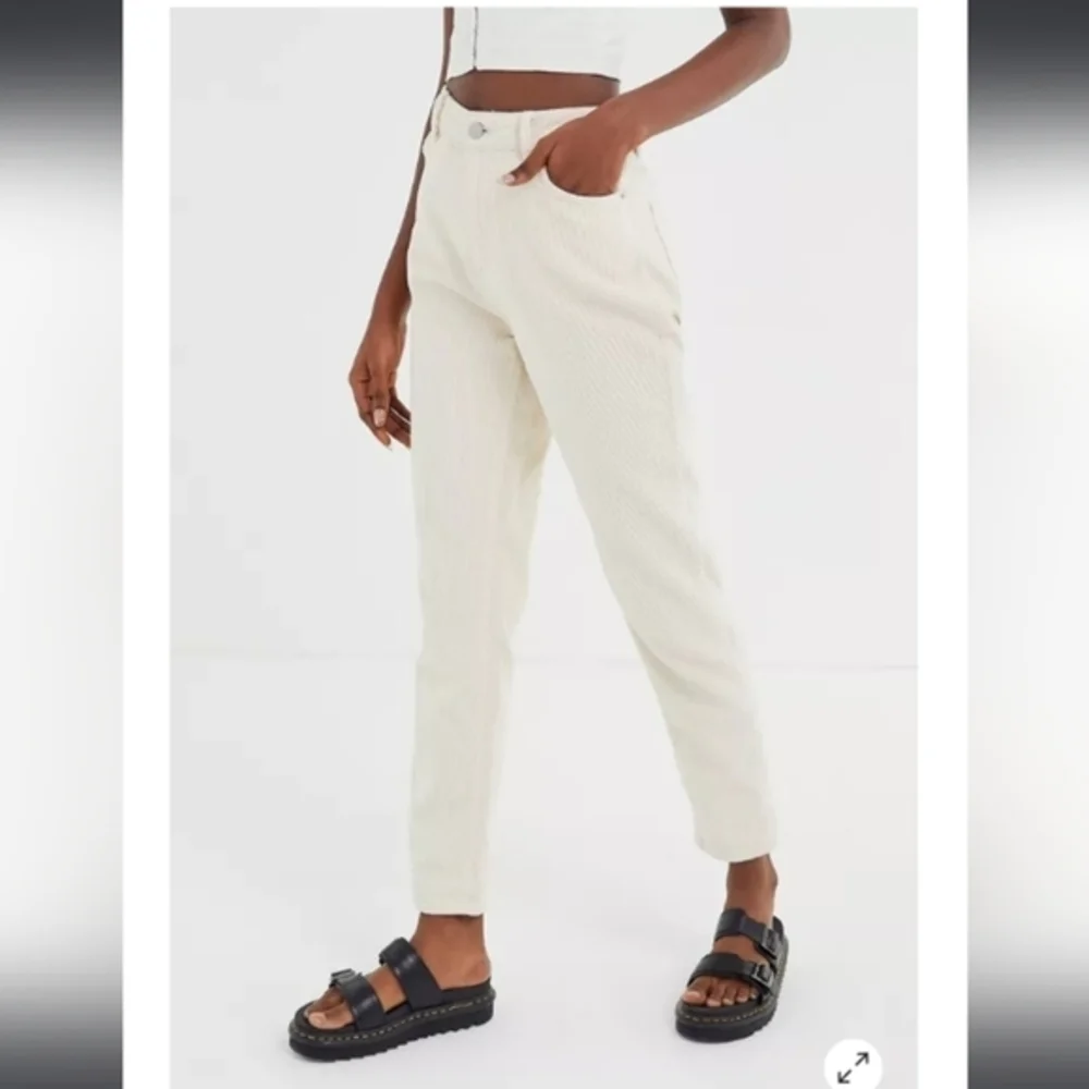 Urban Outfitters,BDG High-rise Baggy corduroy pants,28 - Picture 3 of 16